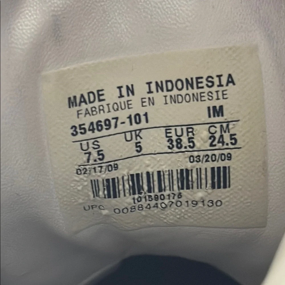 Nike sweet classic White and Black High-Top Sneakers